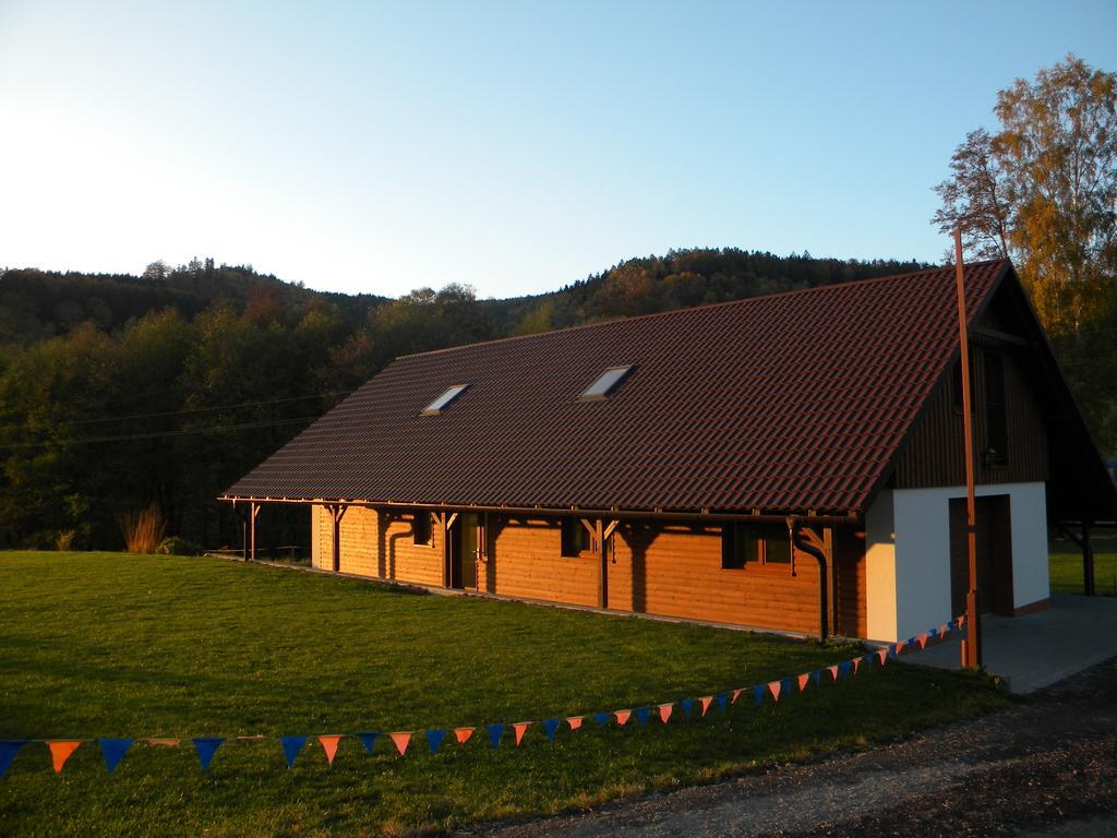 Penzion A Apartmany Skipark Hrabesice Krasne Buitenkant foto